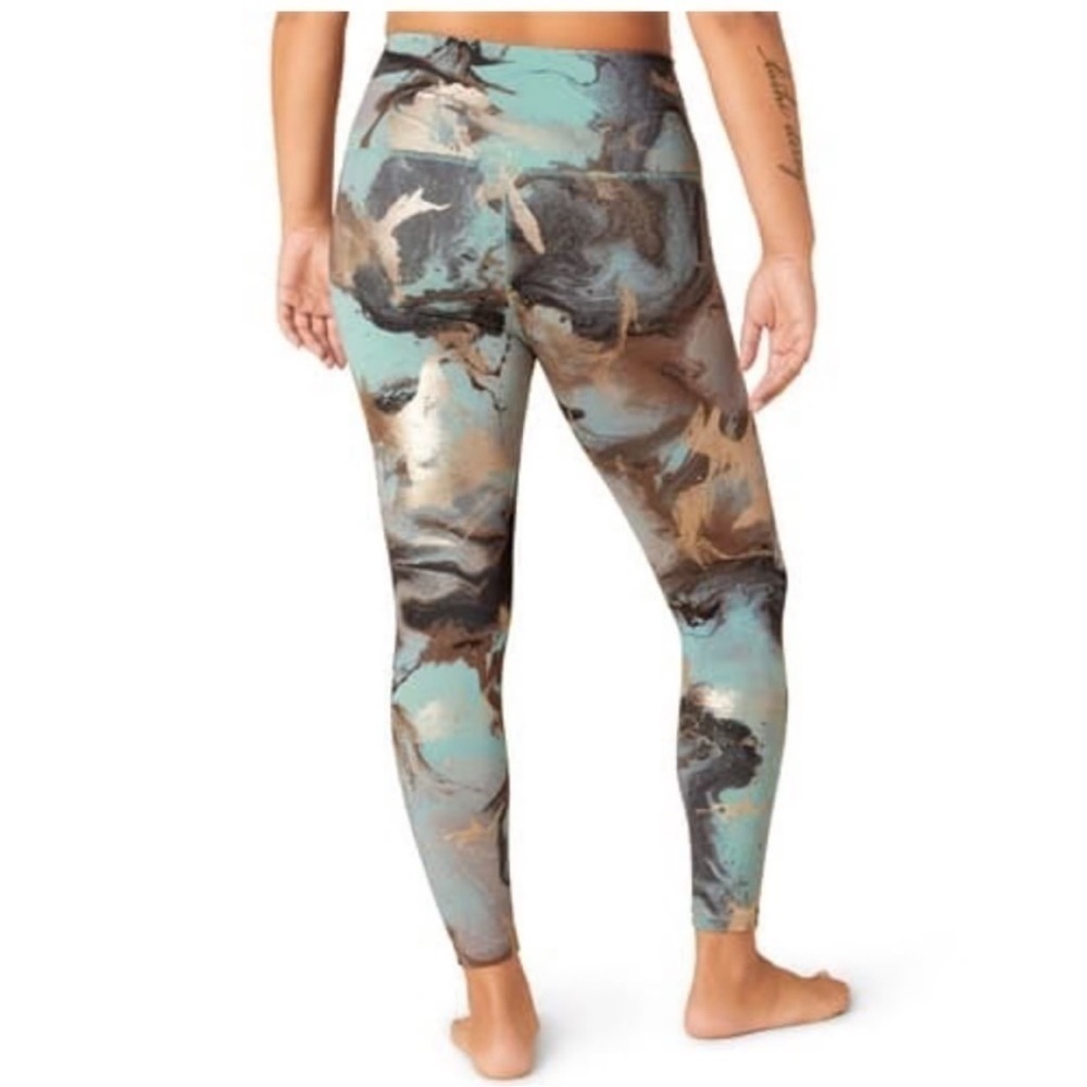 NWT Beyond Yoga Marble Powershine High Waisted Midi Leggings - Picture 3 of 7